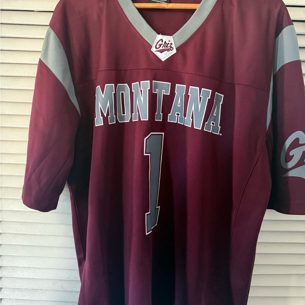 Colosseum Maroon and Gray Montana Jersey